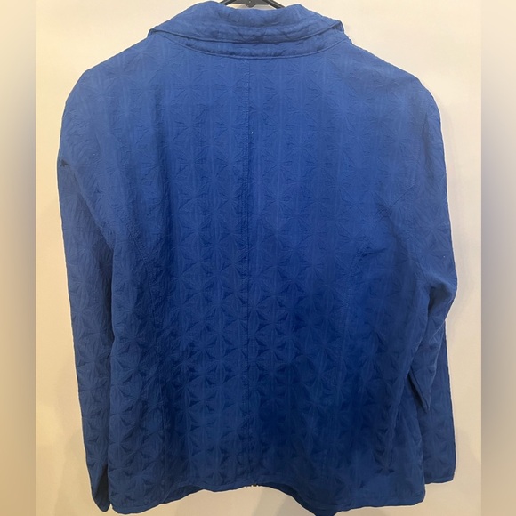 RUBY ROAD ROYAL BLUE BLAZER WITH RAISED DESIGN OF SAME  FABRIC. SIZE 1X - Picture 5 of 7